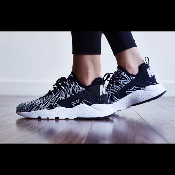 nike air huarache ultra jacquard